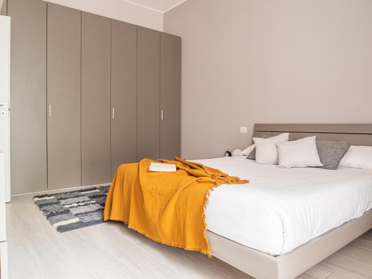 The Best Rent - Apartment With Balcony In Milan Downtown Exterior photo