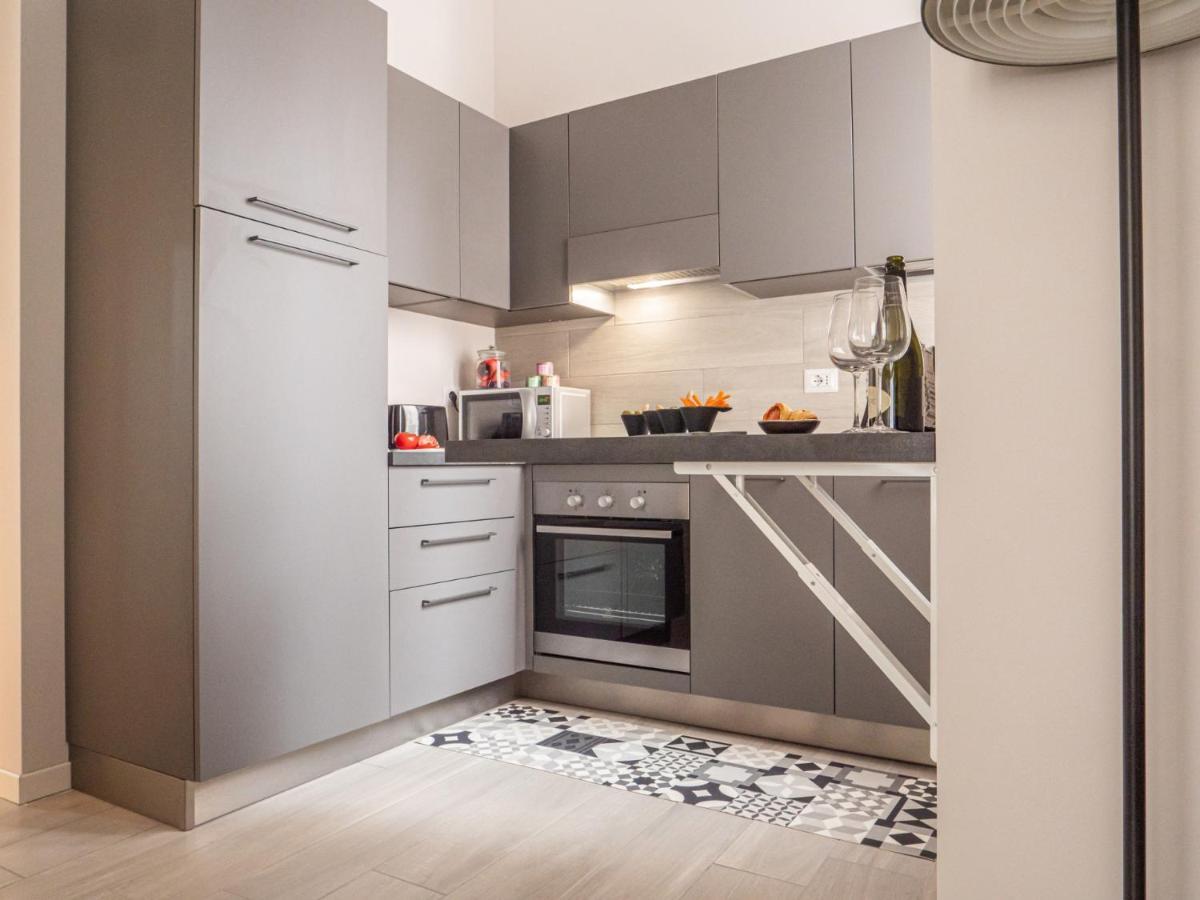 The Best Rent - Apartment With Balcony In Milan Downtown Exterior photo